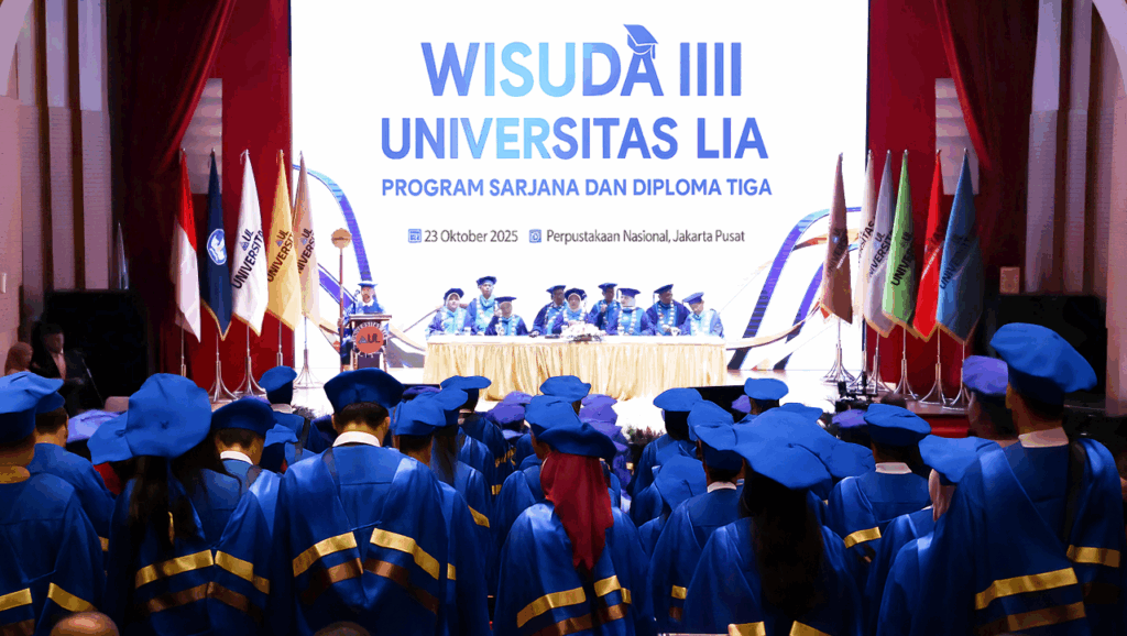 Wisuda III Universitas LIA, Persiapkan Lulusan Menghadapi Tantangan Global
