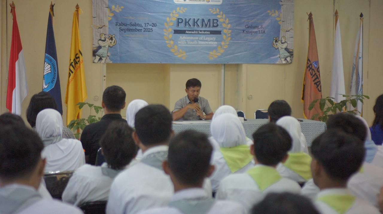 Pengenalan Jajaran Civitas Akademika Universitas LIA